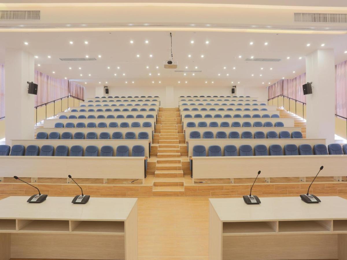 Lavande Hotel Dongguan Liaobu Center Buitenkant foto